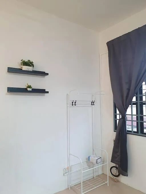 3 Storey Bangalow Near Spice Arena & Queensbay Mall Bayan Lepas Malezja