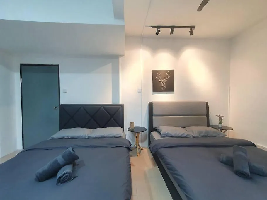 Apartament 3 Storey Bangalow Near Spice Arena & Queensbay Mall Bayan Lepas Malezja