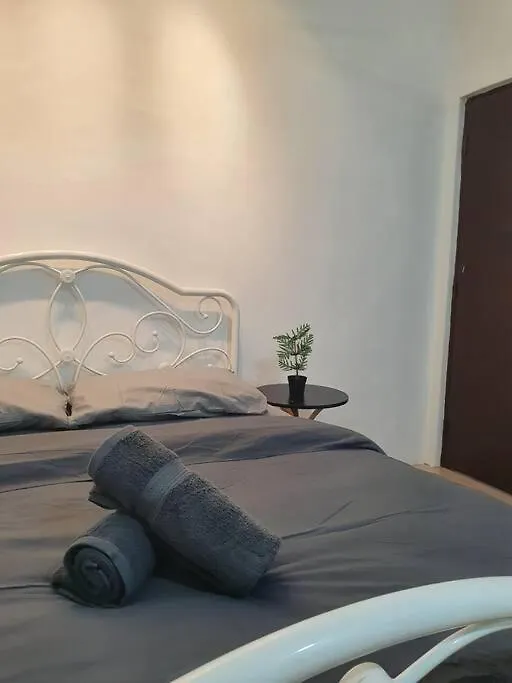 Apartament 3 Storey Bangalow Near Spice Arena & Queensbay Mall Bayan Lepas